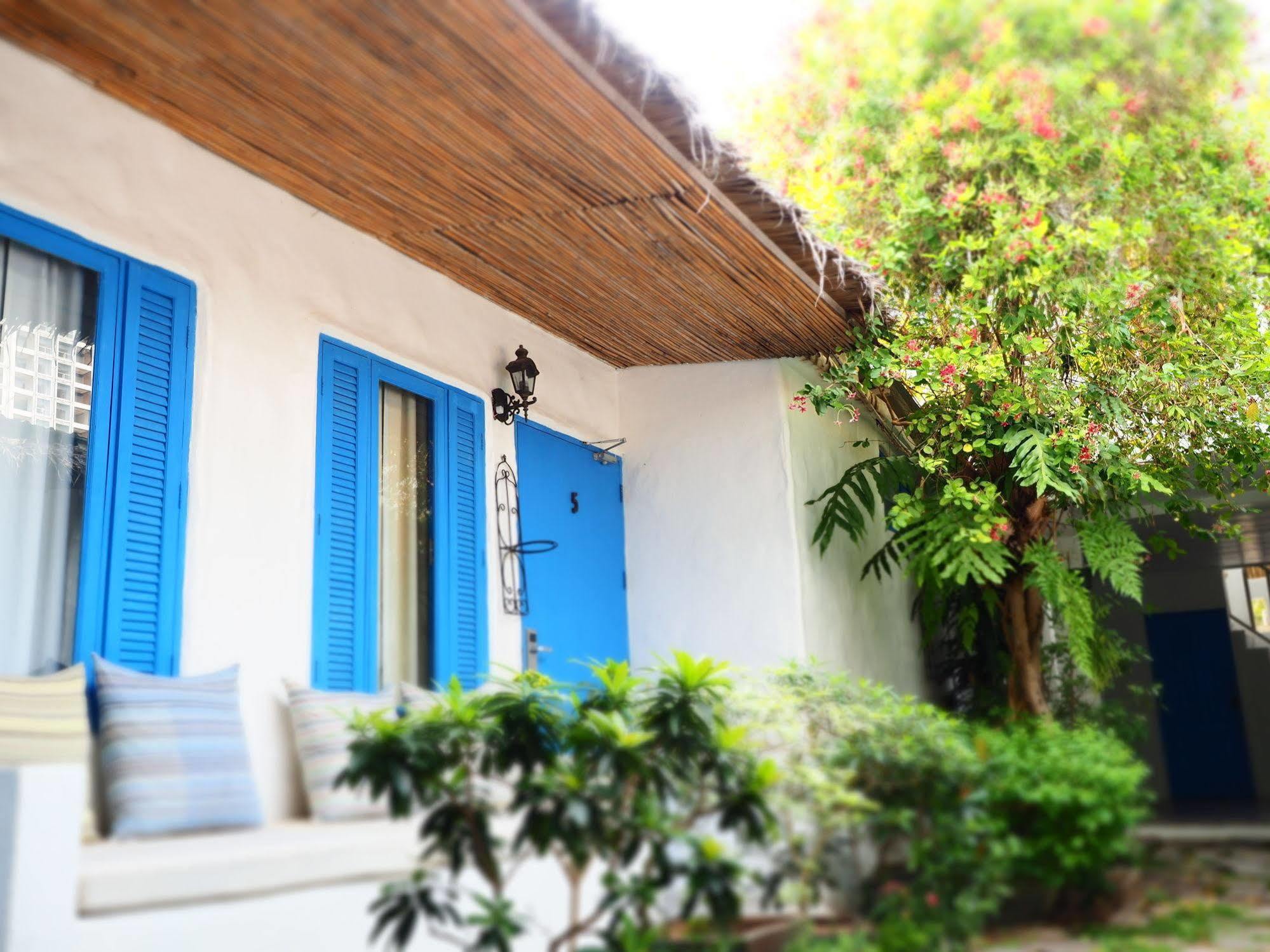 Costa Village Pool Villa Jomtien Beach Exterior photo